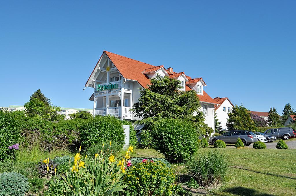 Pension Bergen Auf Rugen Bagian luar foto